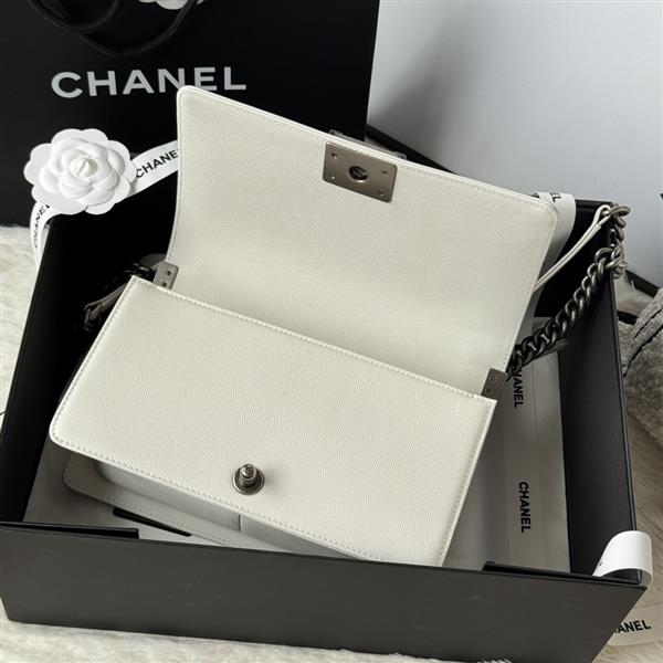 2026127214238968 700